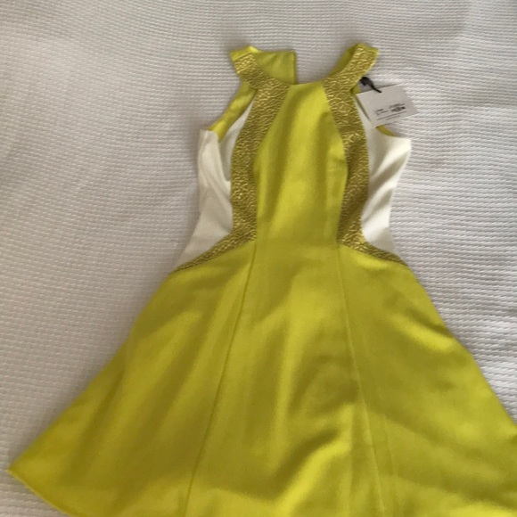 Yellow sleeveless XS dress - Picture 1 of 1